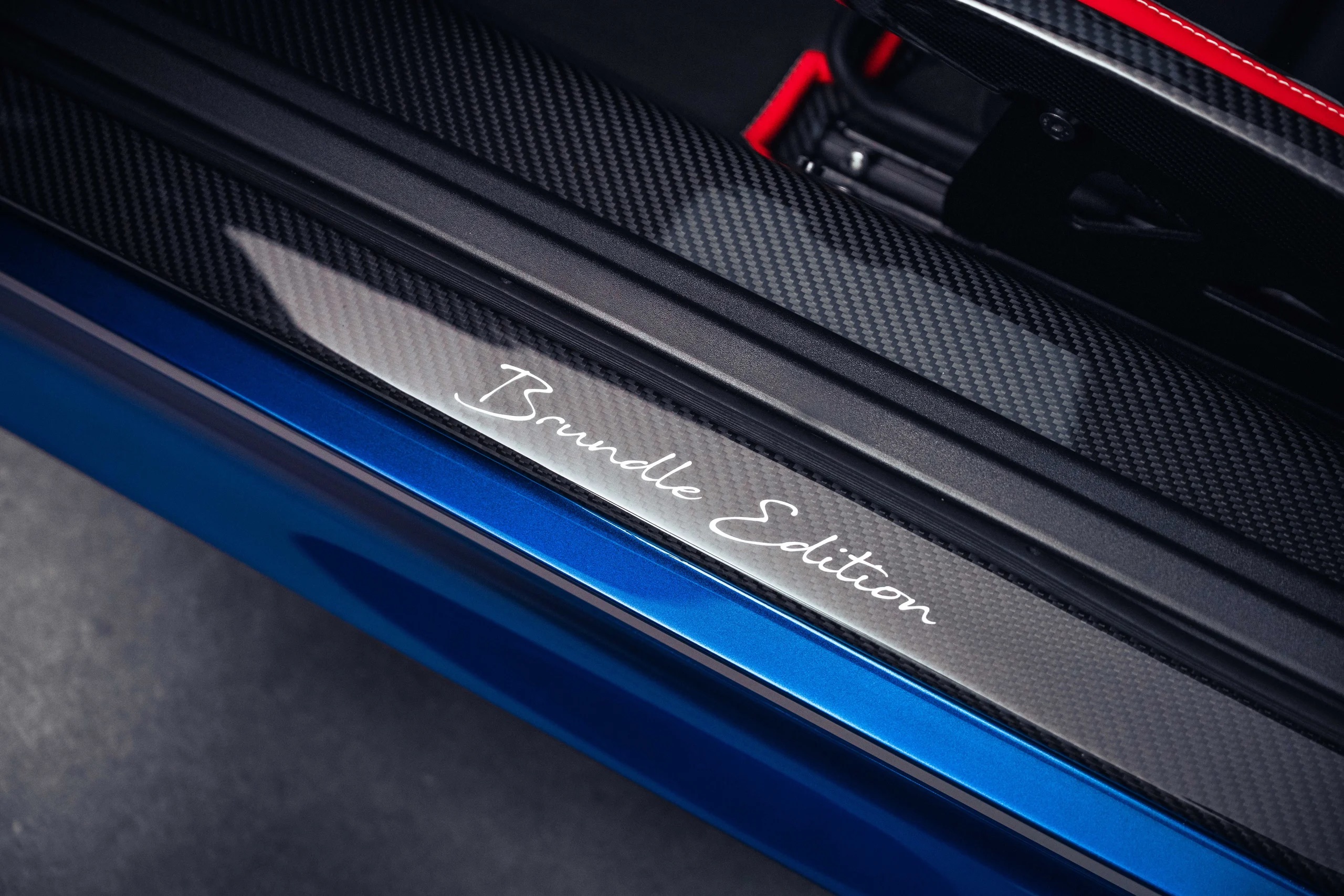 Guntherwerks_Turbo_Brundle_Edition_68-2560w